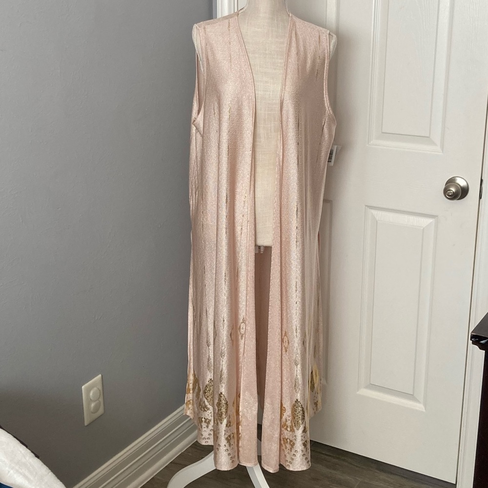 LULAROE - Picture 7 of 8